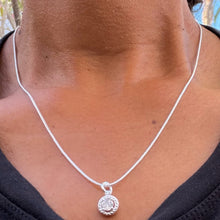 Load image into Gallery viewer, Zircon Pendant Necklace