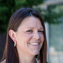 Load image into Gallery viewer, Mesh Pattern Silver Hoop Earrings
