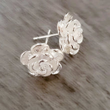 Load image into Gallery viewer, Flower Stud Sterling Silver Earrings