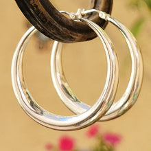 Load image into Gallery viewer, Classic Sterling Silver Hoop Earrings