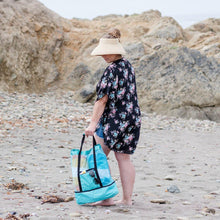 Load image into Gallery viewer, Large Capacity Mesh Picnic and Beach Bag with Insulated Cooler