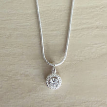 Load image into Gallery viewer, Zircon Pendant Necklace
